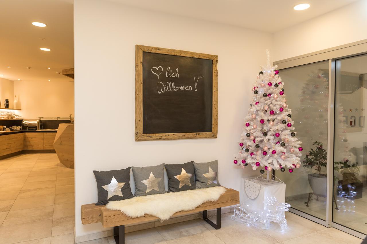 The Ischgl Lodge ภายนอก รูปภาพ