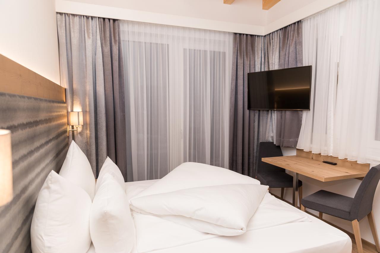 The Ischgl Lodge ภายนอก รูปภาพ